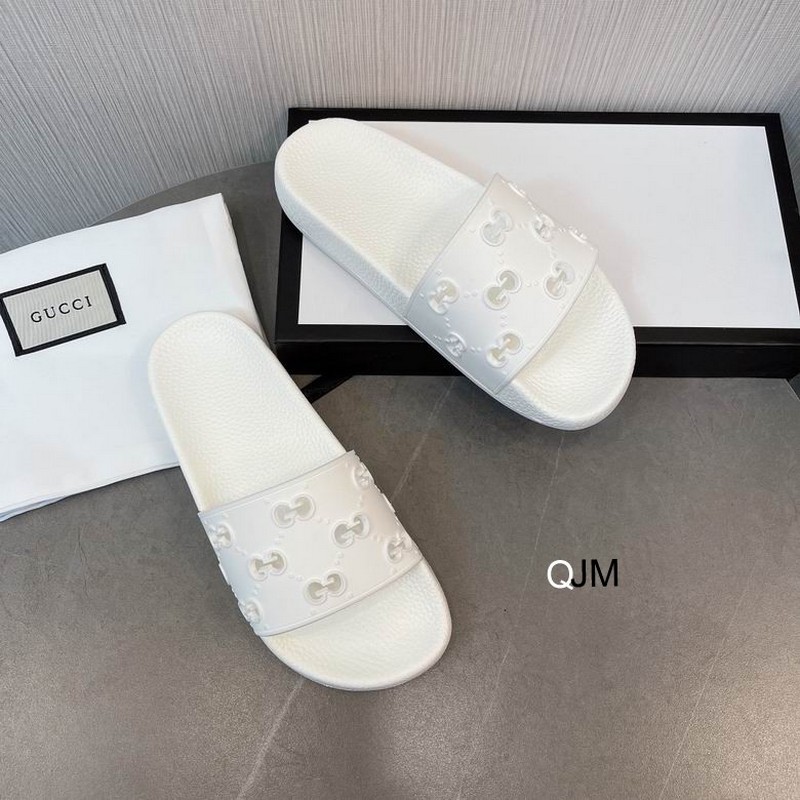 Gucci Men's Slippers 79